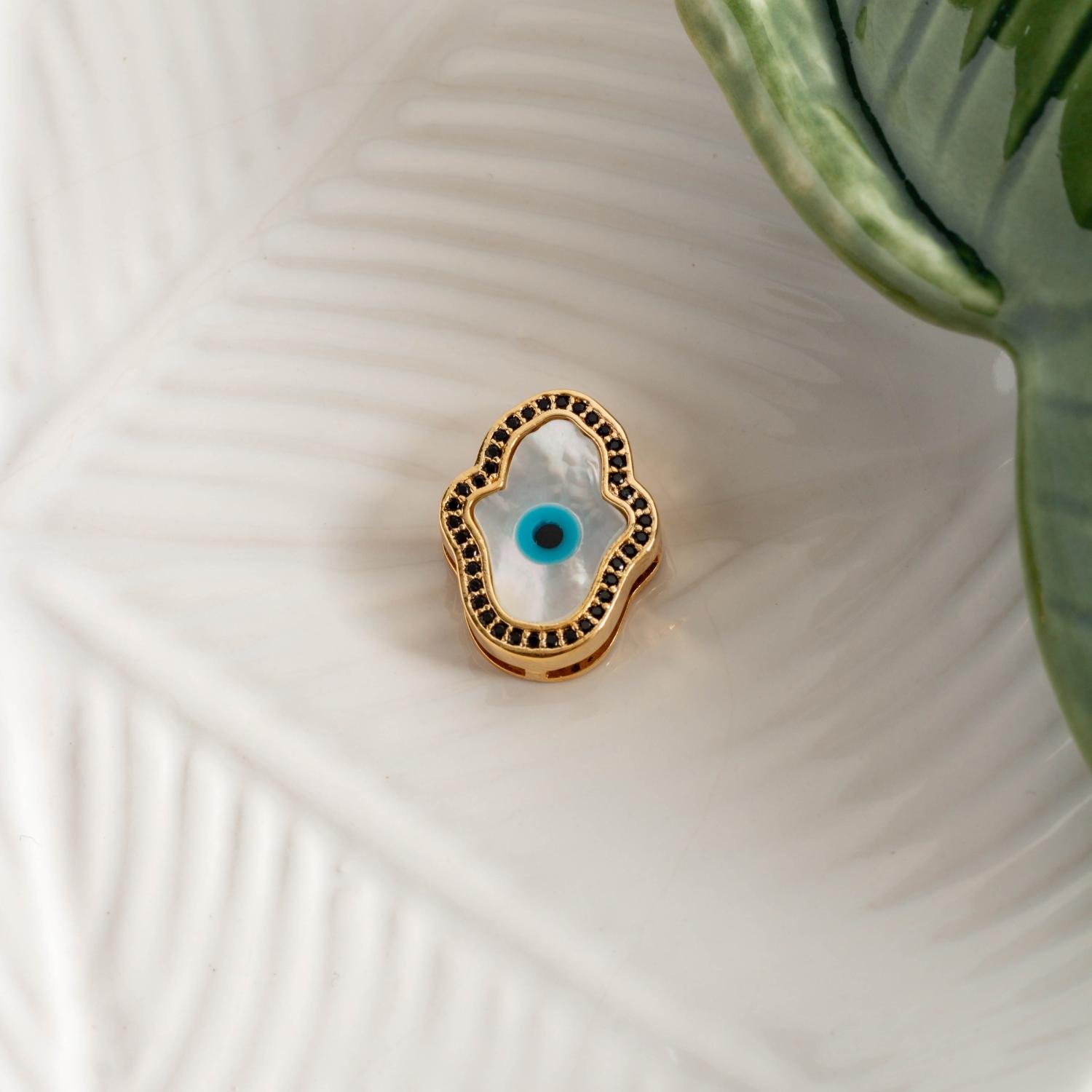 Pgt-404-Fo Pingente De Mão De Fátima Com Olho Grego Cravejado Preto.