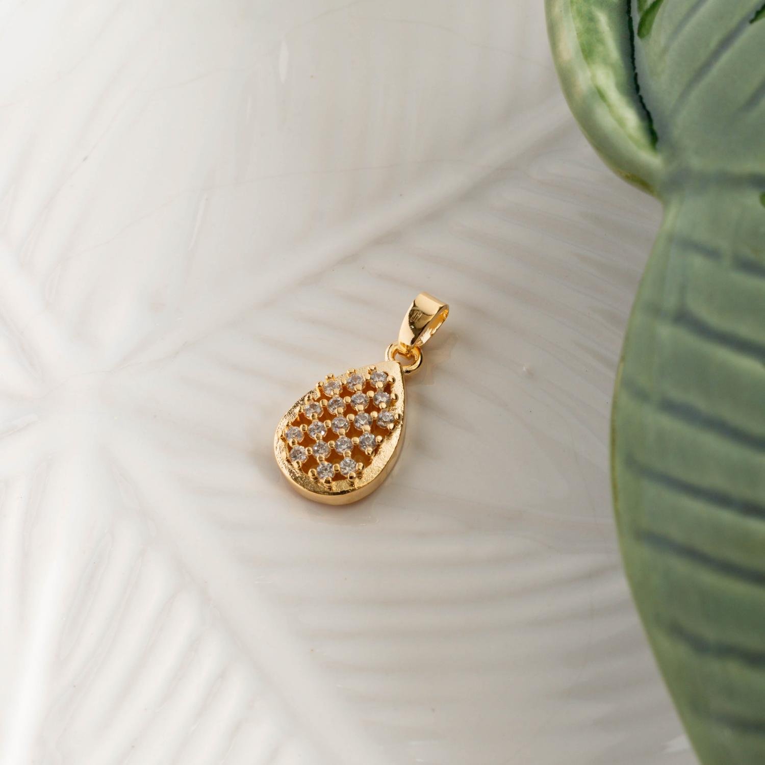 Pgt-452-Fo Pingente De Gota Cravejado Cristal.