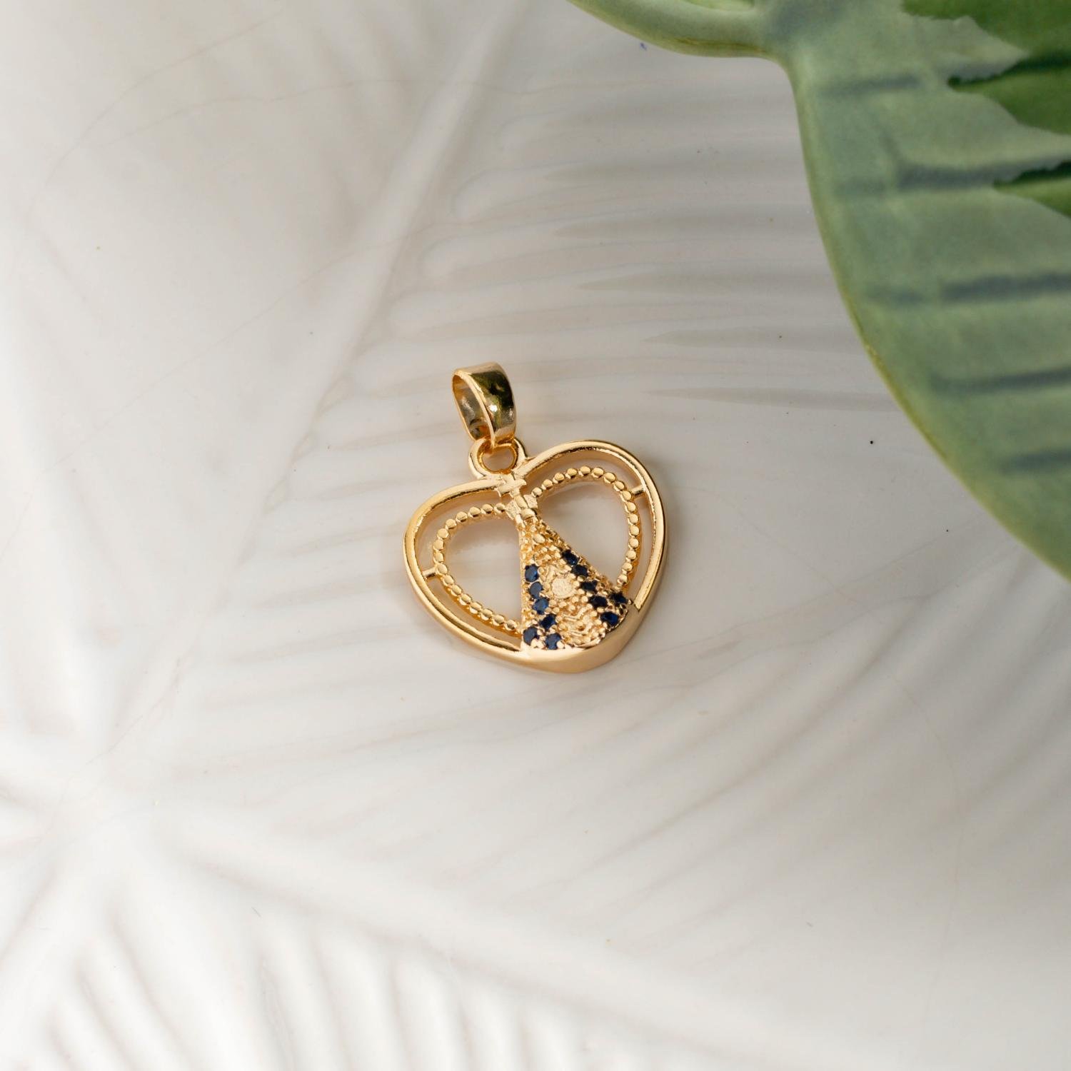 Pgt-460-Fo Pingente De Coração Com Nossa Senhora Aparecida Azul.