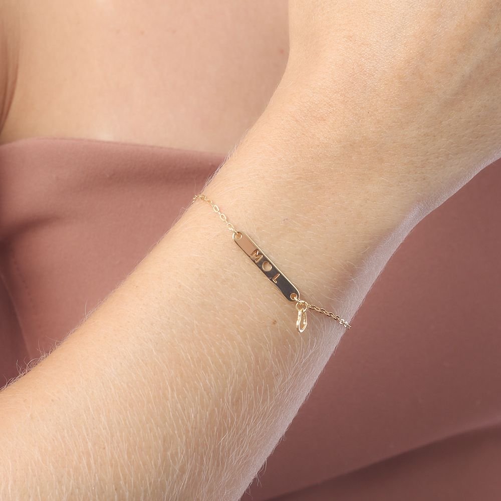 PRS-391-FO PULSEIRA COM DUAS INICIAIS E CORAÇÃO PENDURADO