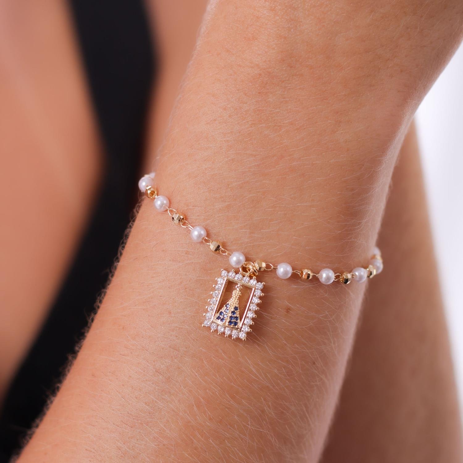 Pst-2529-Fo Pulseira De Pérolas E Bolinhas Com Nossa Sra. Aparecida Cravejada