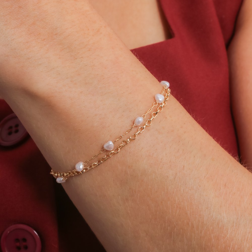 Pst-5122-Fo Pulseira Dupla Com Pérolas De Corações E Corrente De Elos De Corações.
