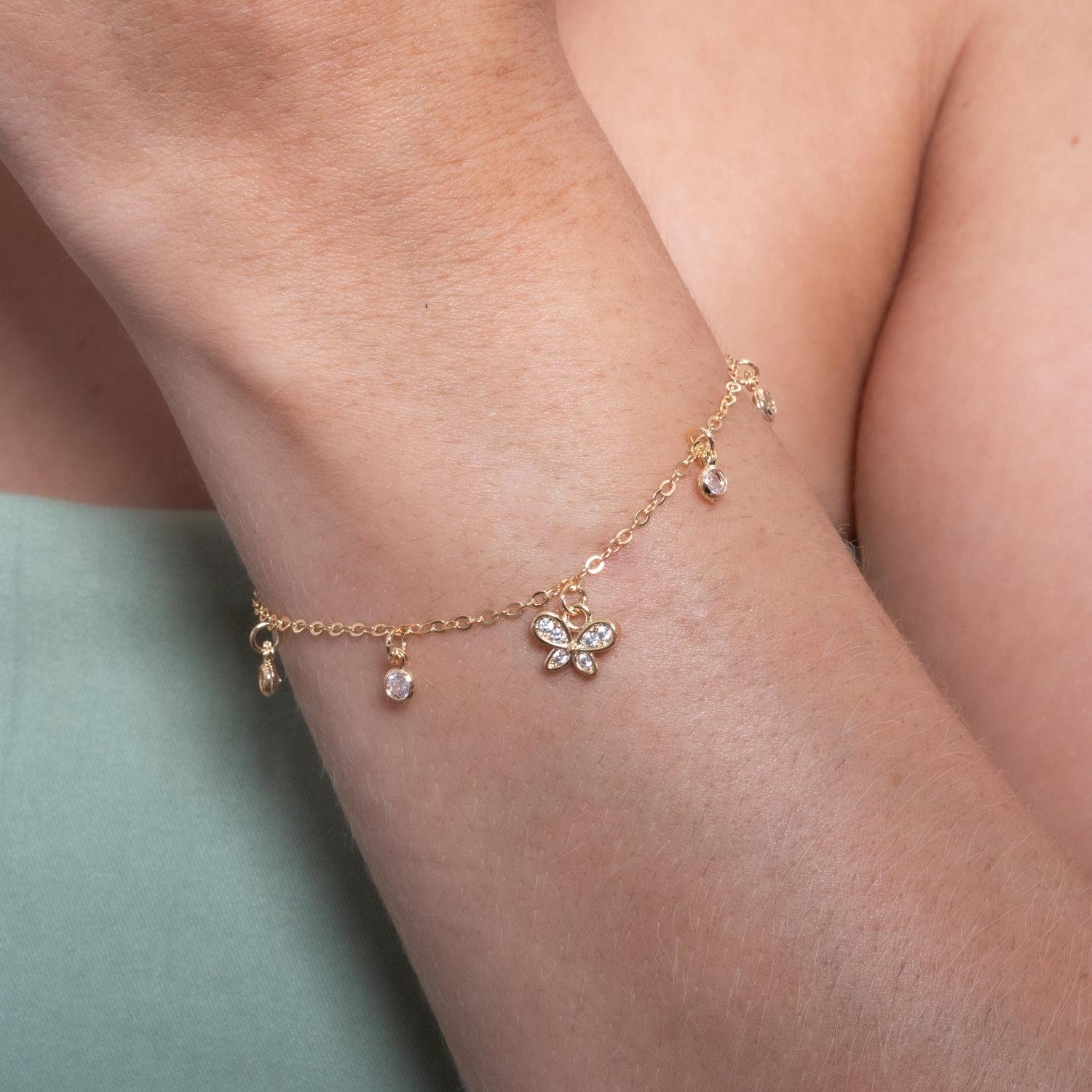 Pst-5161-Fo Pulseira Com Pingentes De Borboleta E Zircônias Cristrais.