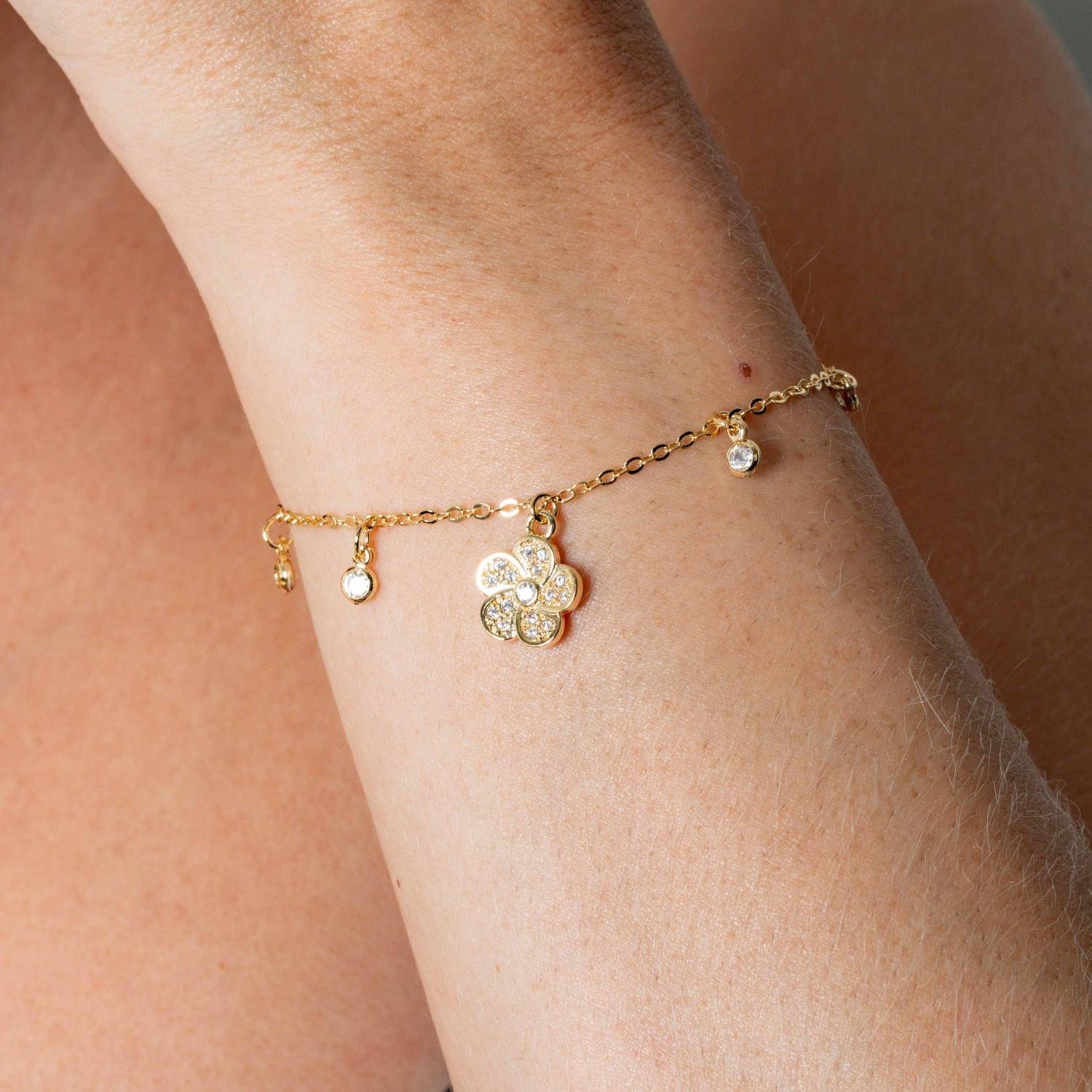 Pst-5228-Fo Pulseira De Flor E Zircônias Cristais.