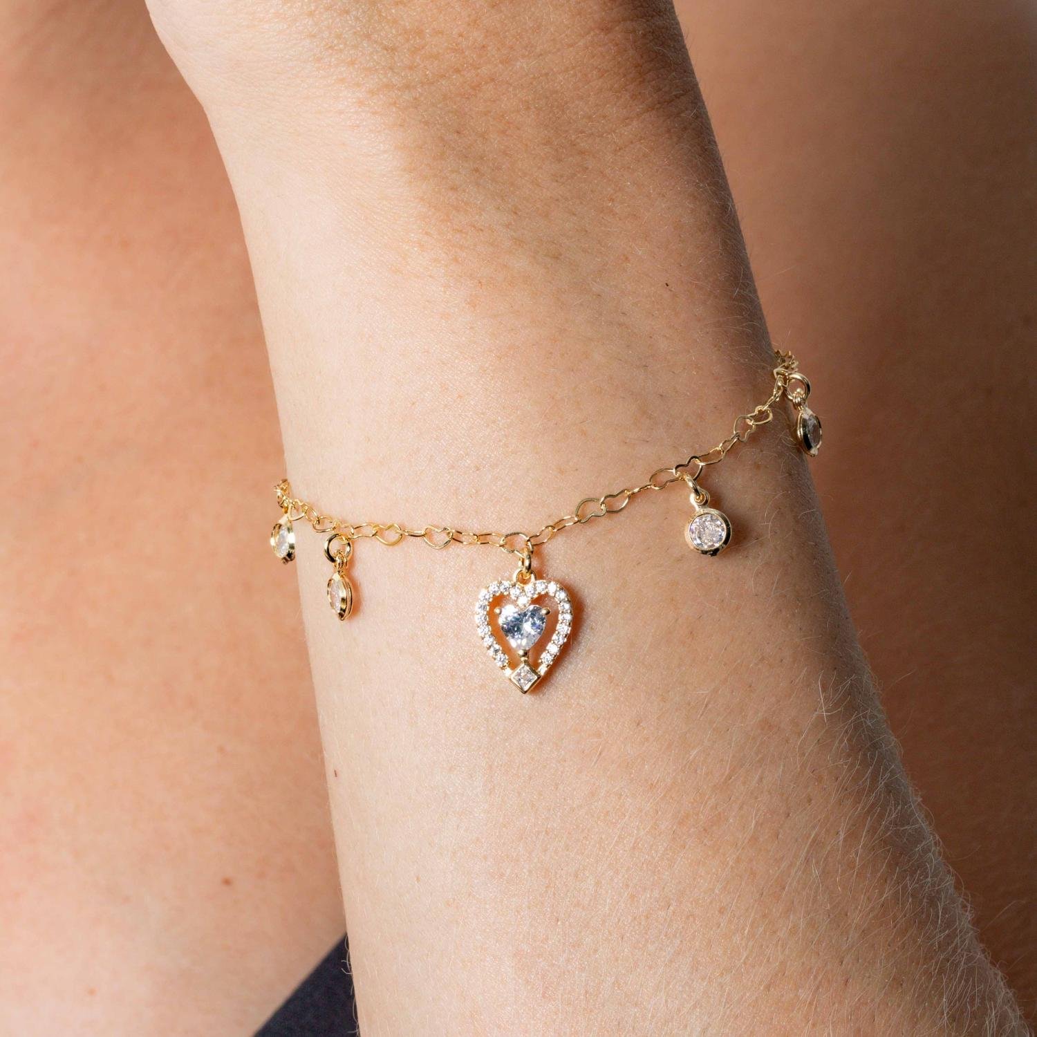 Pst-5280-Fo Pulseira De Elos De Corações Com Pintes De Coração E Zircônias Cristais.