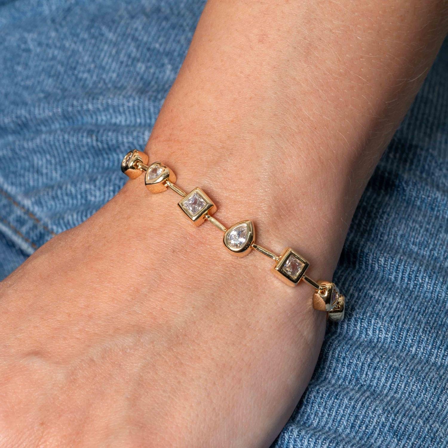 Pst-5311-Fo Pulseira Com Pontos De Luz Redondo,&Nbsp; Coração, Quadrado E Gota Cristal.