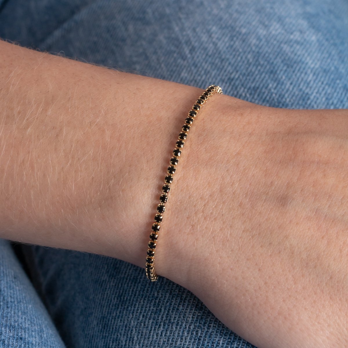 Pst-5324-Fo Pulseira Regulável Cravejada De Zircônias Pretas.