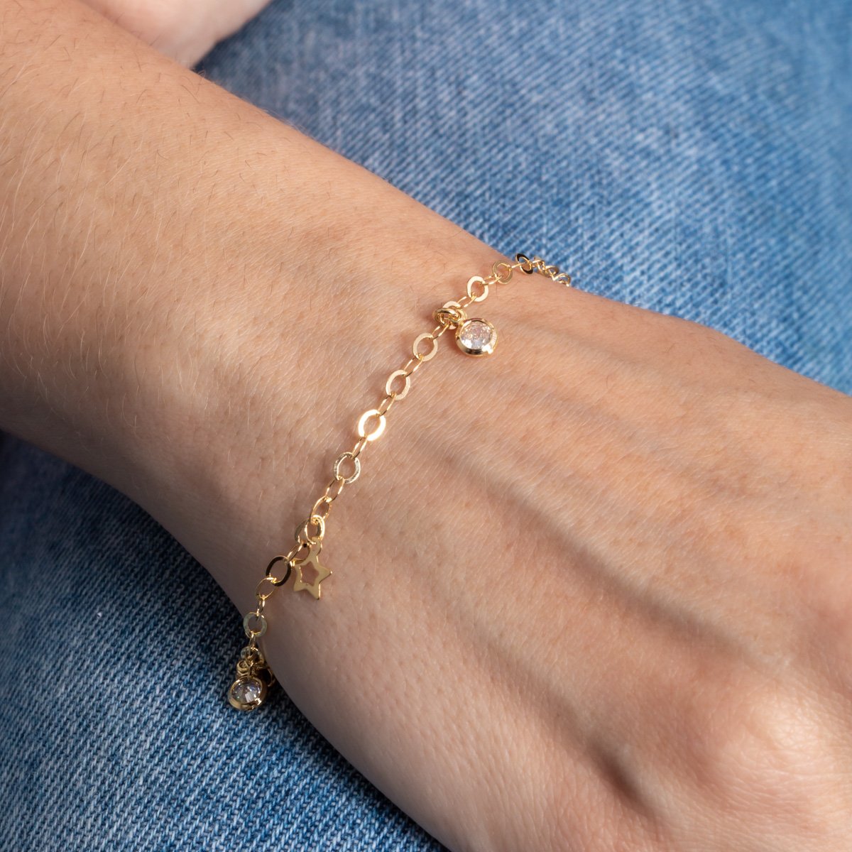 Pst-5427-Fo Pulseira De Elos Com Pingentes De Estrela E Zircônias Cristais.