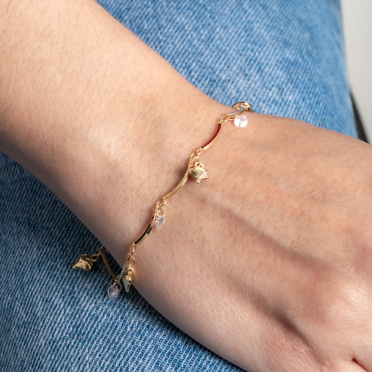 Pst-5449-Fo Pulseira Palito Com Pingentes De Corações E Zircônias Cristais.