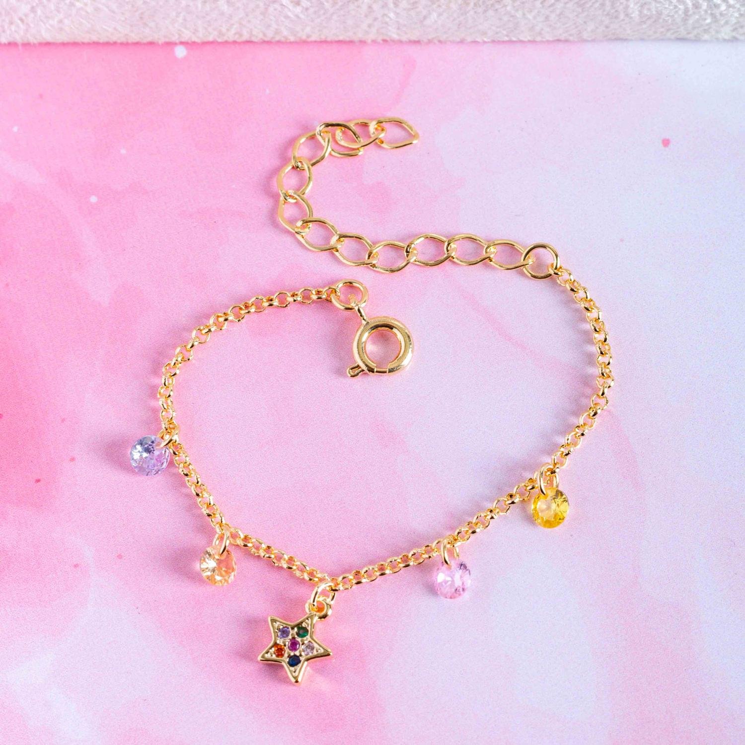 Psti-252-Fo Pulseira Infantil Com Zircônias E Pingente De Estrelinha Cravejado Colorida.