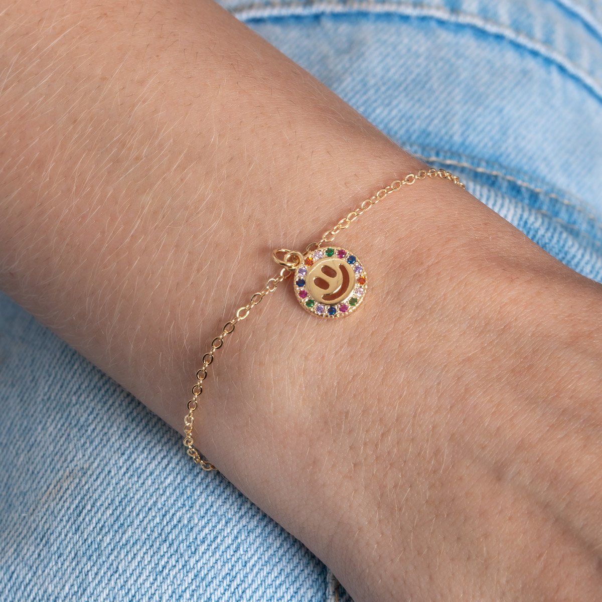 Psti-258-Fo Pulseira Infantil De Elinhos Com Pingente De Carinha Feliz Colorido.