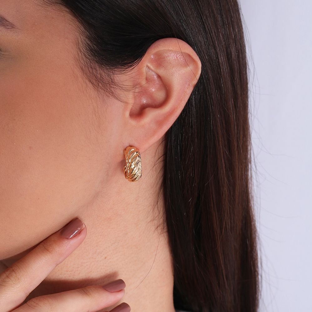 Tn02098-Do Brinco Meia Argola Detalhada Lisa (19mm)