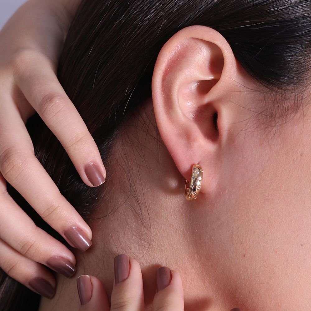 Tn02179-Do Brinco De Argola Articulada Cravejada Cristal (16mm)