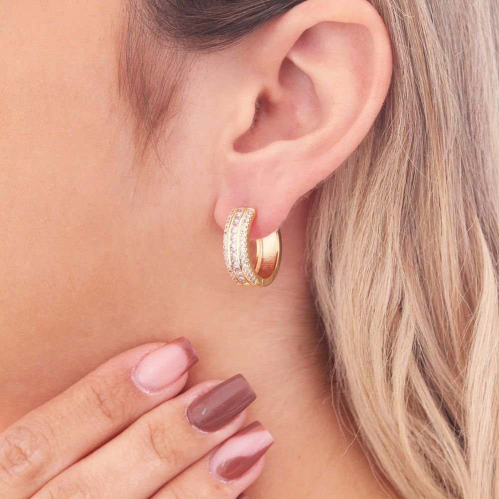 Tn03019-Do Brinco De Argola Articulada Cravejada De Zircônias