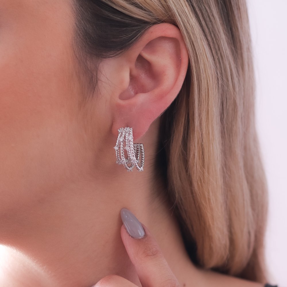 Tn03090-Rd Brinco Meia Argola Fio Triplo Cravejado De Zircônias Cristais - Ródio Branco.&Nbsp;