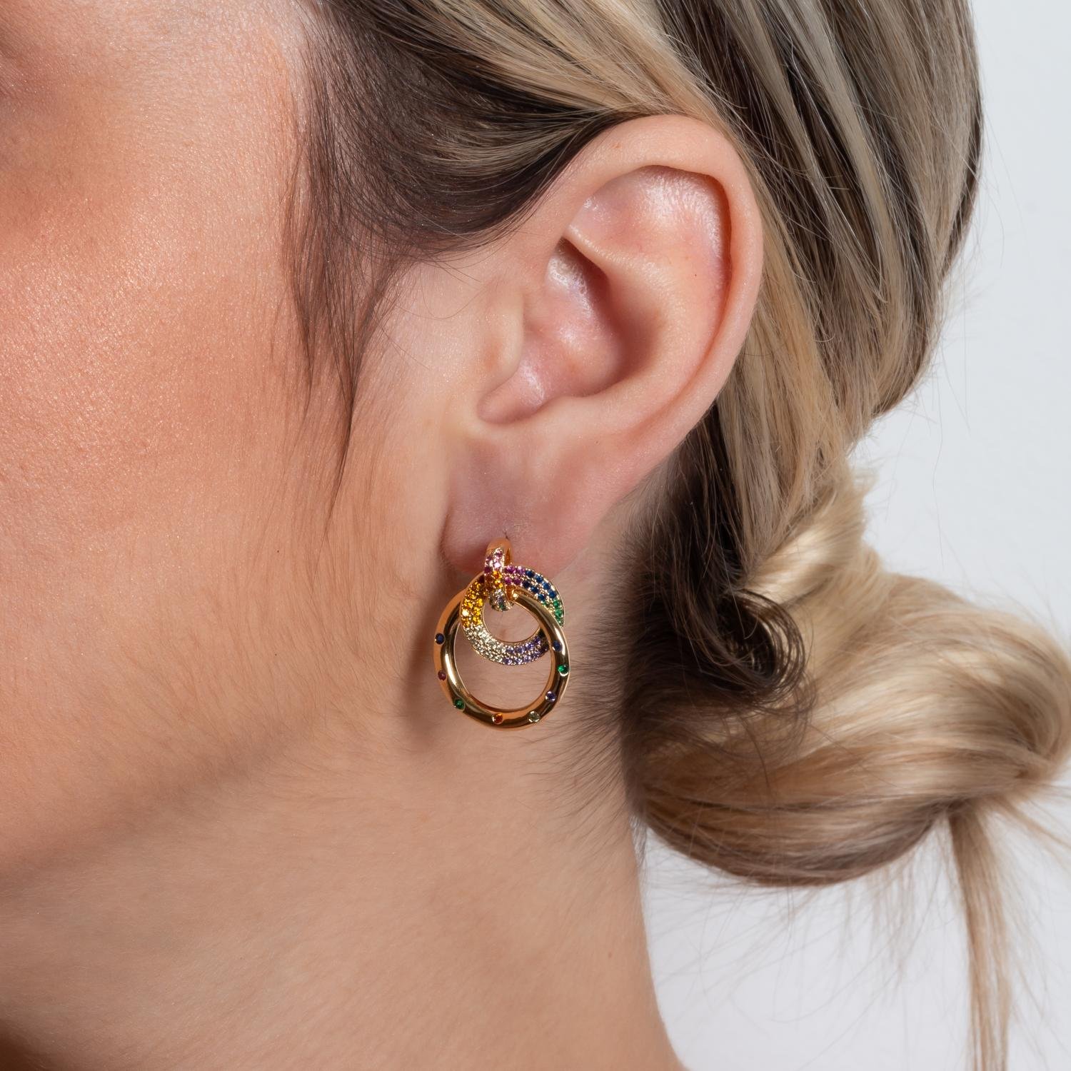 Tn03146-Do Brinco Cravejado De Zircônias Cristais (26mm).