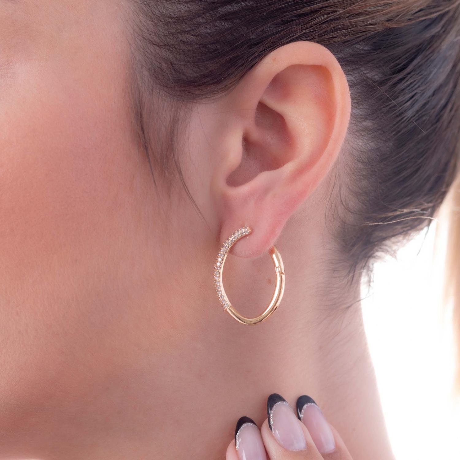 Tn02221-Do Brinco De Argola Articulada Cravejado Cristal