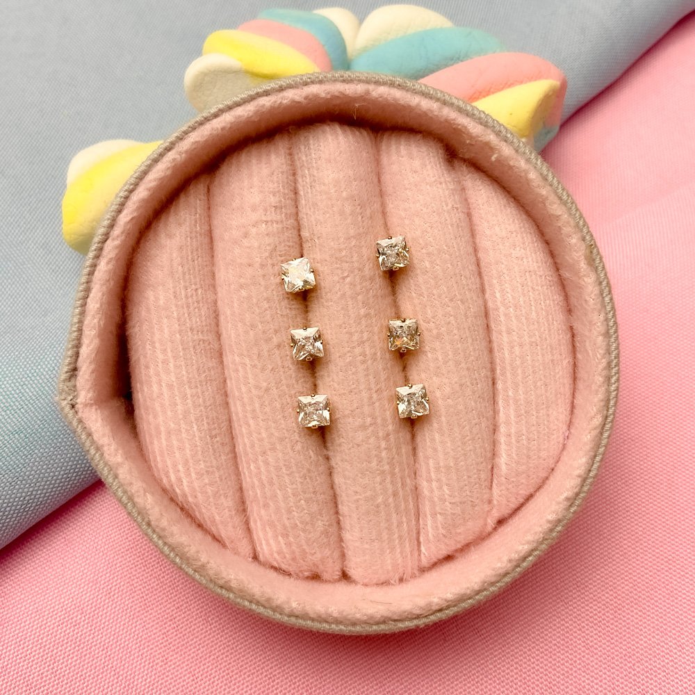 Trio-1089-Do (Baby) Trio De Brincos Ponto De Luz Quadrado