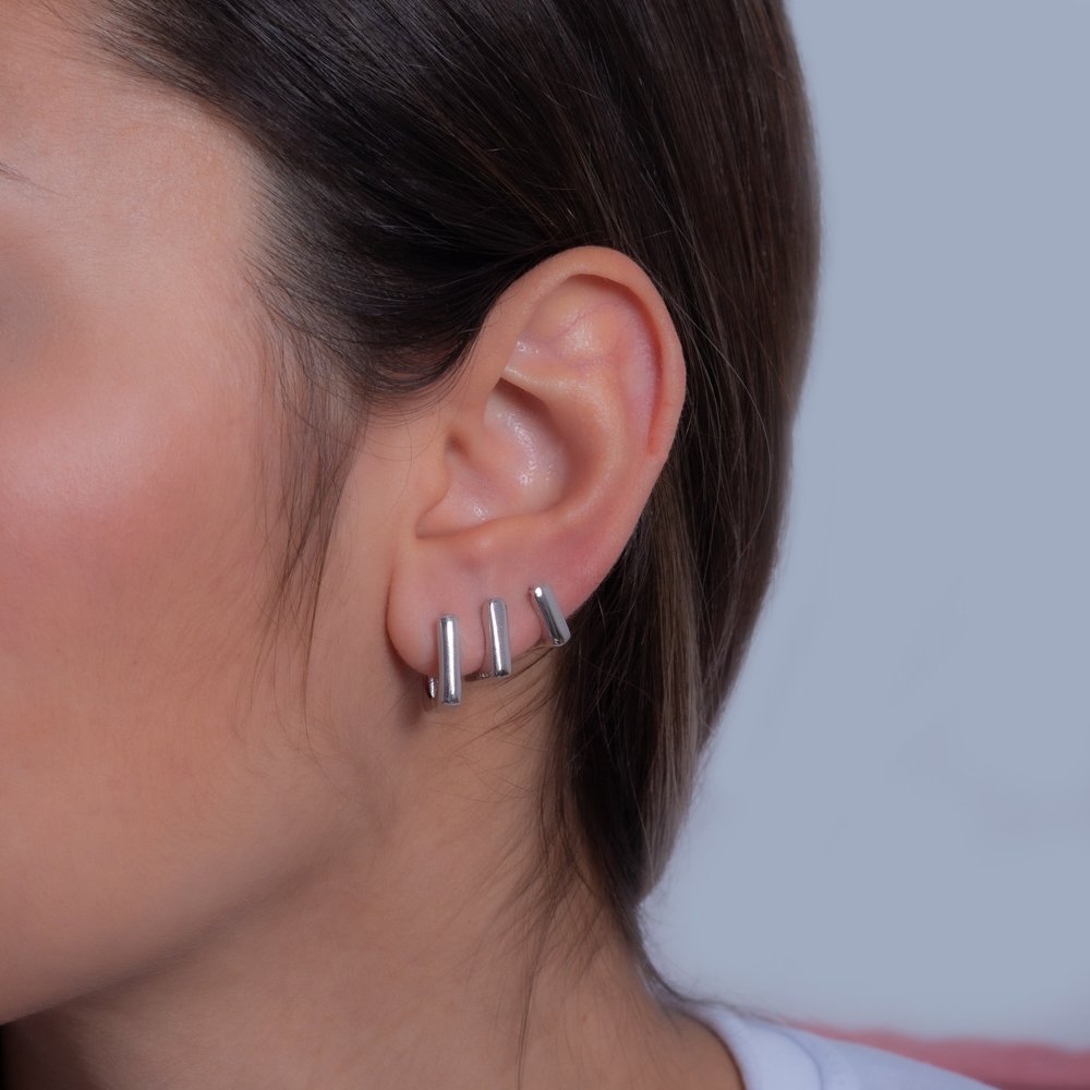 Trio-1092-Do Trio De Brincos Argolas Articuladas Quadradas - Ródio Branco.