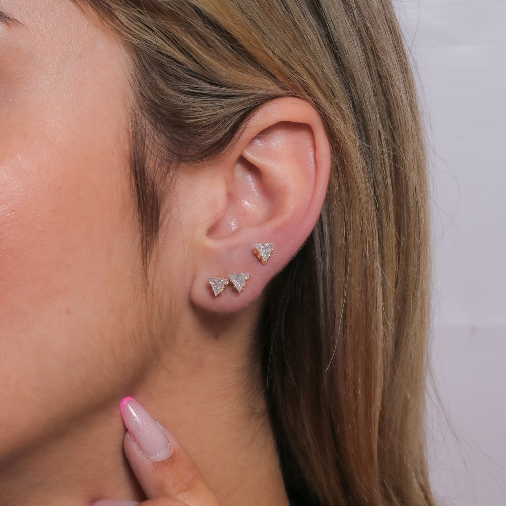 Trio-141-Do - Brinco Trio Ponto De Luz Triangular Cristal