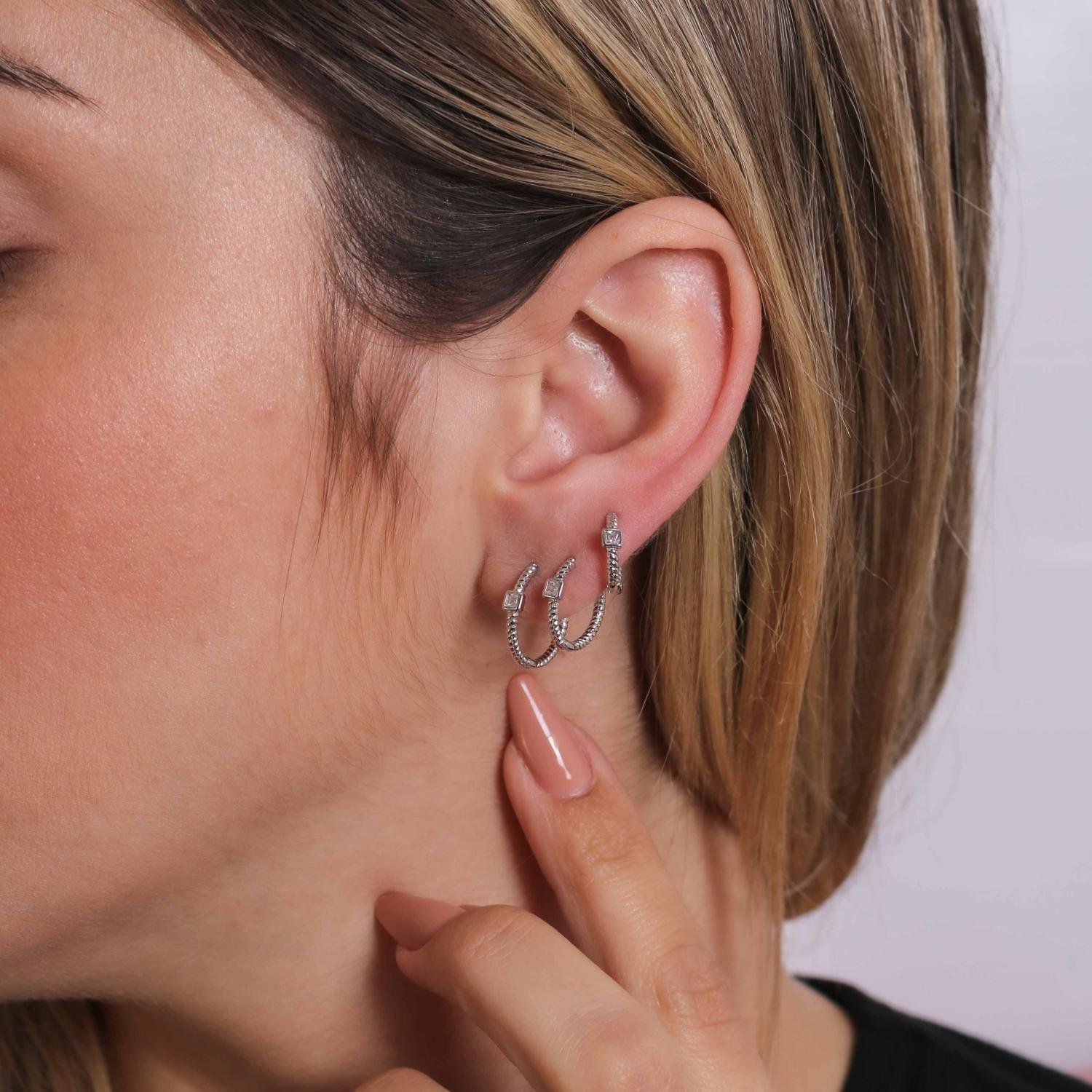 Trio-705-Rd Trio De Brincos De Argolas Articuladas Cristal - Ródio Branco.