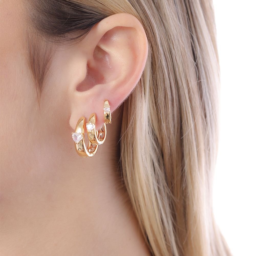 Trio-777-Do Trio De Brincos De Argolas Articuladas Cravejadas De Zircônias De Coração. Trio-777-Do Trio De Brincos De Argolas Articuladas Cravejadas De Zircônias De Coração.